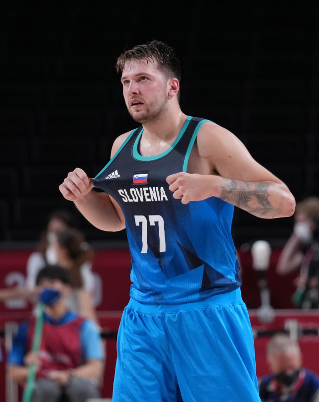 北青：邝兆镭身体无碍，浮嶋敏提醒球员别轻敌，需注意孟加拉（北青：邝兆镭无恙，浮嶋敏提醒队员别轻敌，谨防孟加拉队）