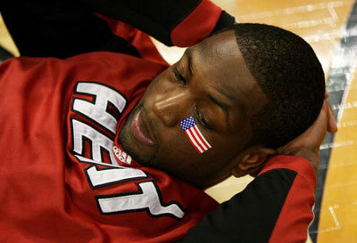 迪卡尼奥：索默瞎扑救导致丢球；恰20本应该犯规阻止米兰反击（迪卡尼奥：索默失误致丢球，恰尔汗奥卢应战术犯规遏制米兰反击）