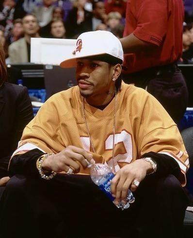 篮球真正的魅力所在（篮球魅力的真谛）