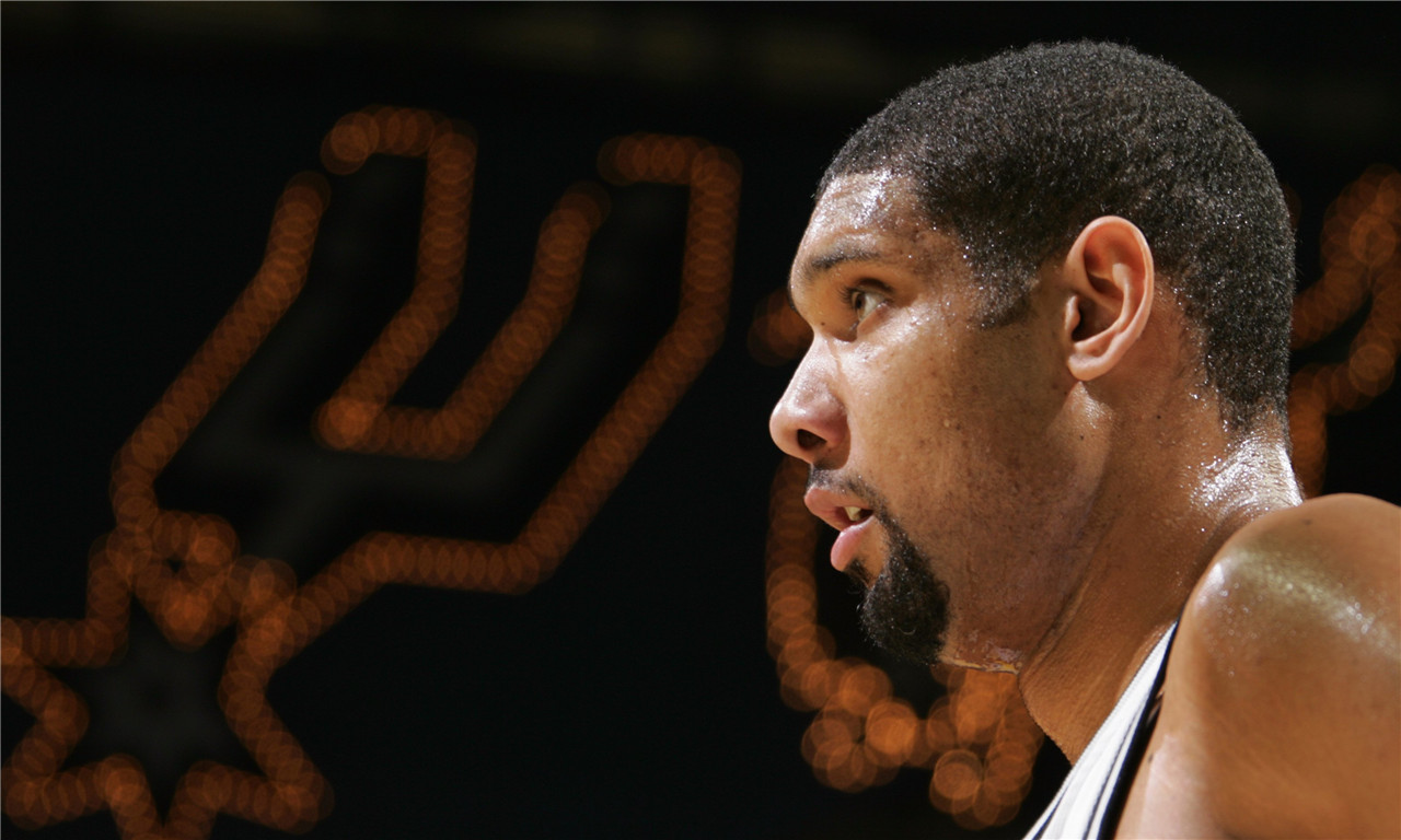 曼城大幅轮换？夸安萨：他们今晚首发的球员有些也是世界级的（曼城或大轮换？夸安萨：今晚首发仍有多名世界级球员）