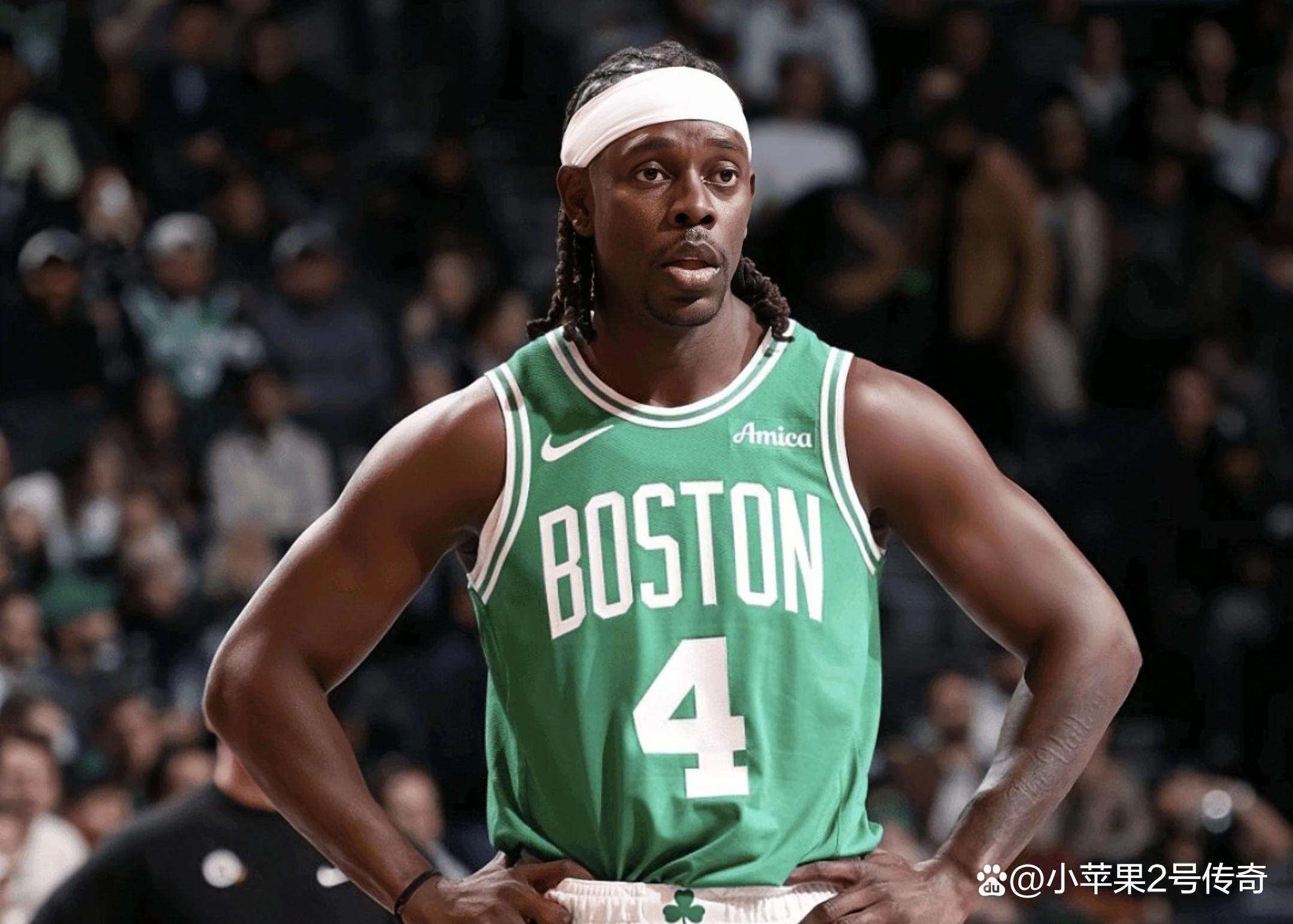 记者守候利物浦基地等待萨拉赫，斯洛特或派其出战国米（记者蹲守利物浦基地等萨拉赫，斯洛特或将让其出战国米）